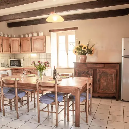Maison Girou