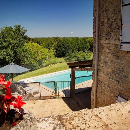 Holiday home Maison Girou *